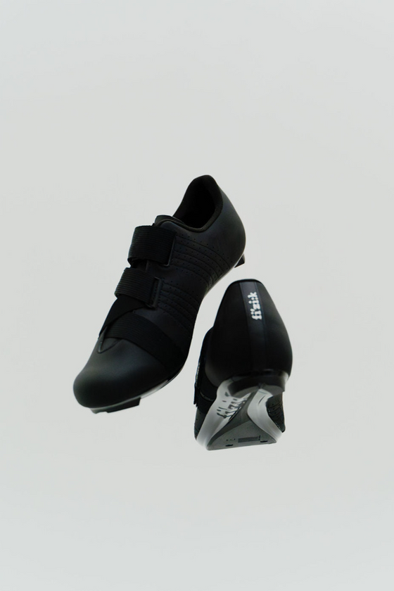 Zapatos para Indoor Cycling Fi'zi:k  - Azul Marino y Negro